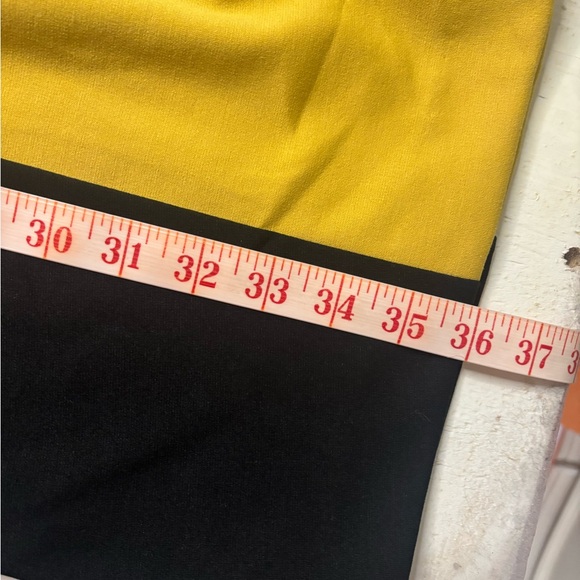 Calvin Klein Size 6 Small Black Gold Color Block Sleeveless Dress Ponte New - Picture 4 of 7